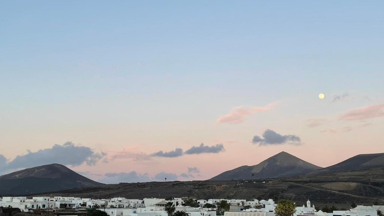 Villa Vulcano Uga Eksteriør bilde